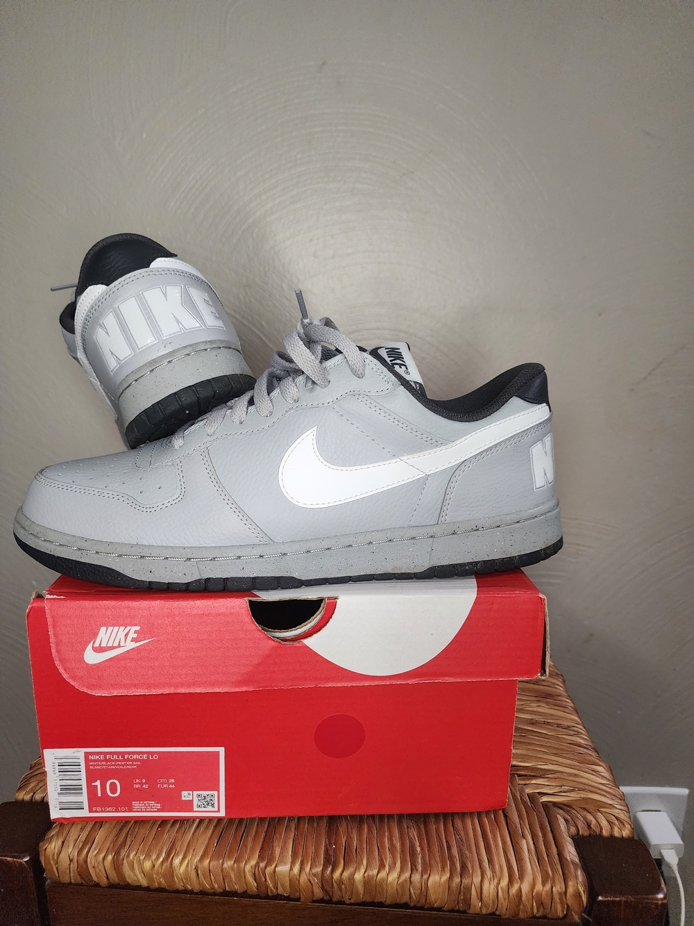 Nike Full Force Lo